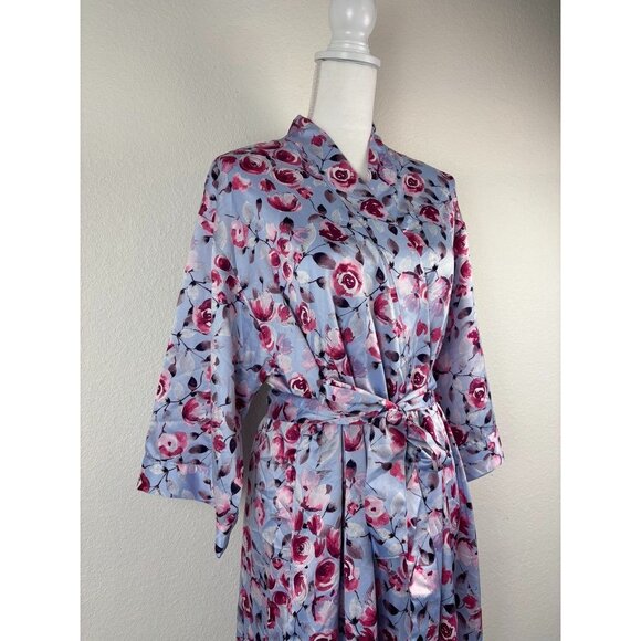 Cabernet women's medium blue floral mid length satin kimono long sleeve robe - Picture 3 of 8